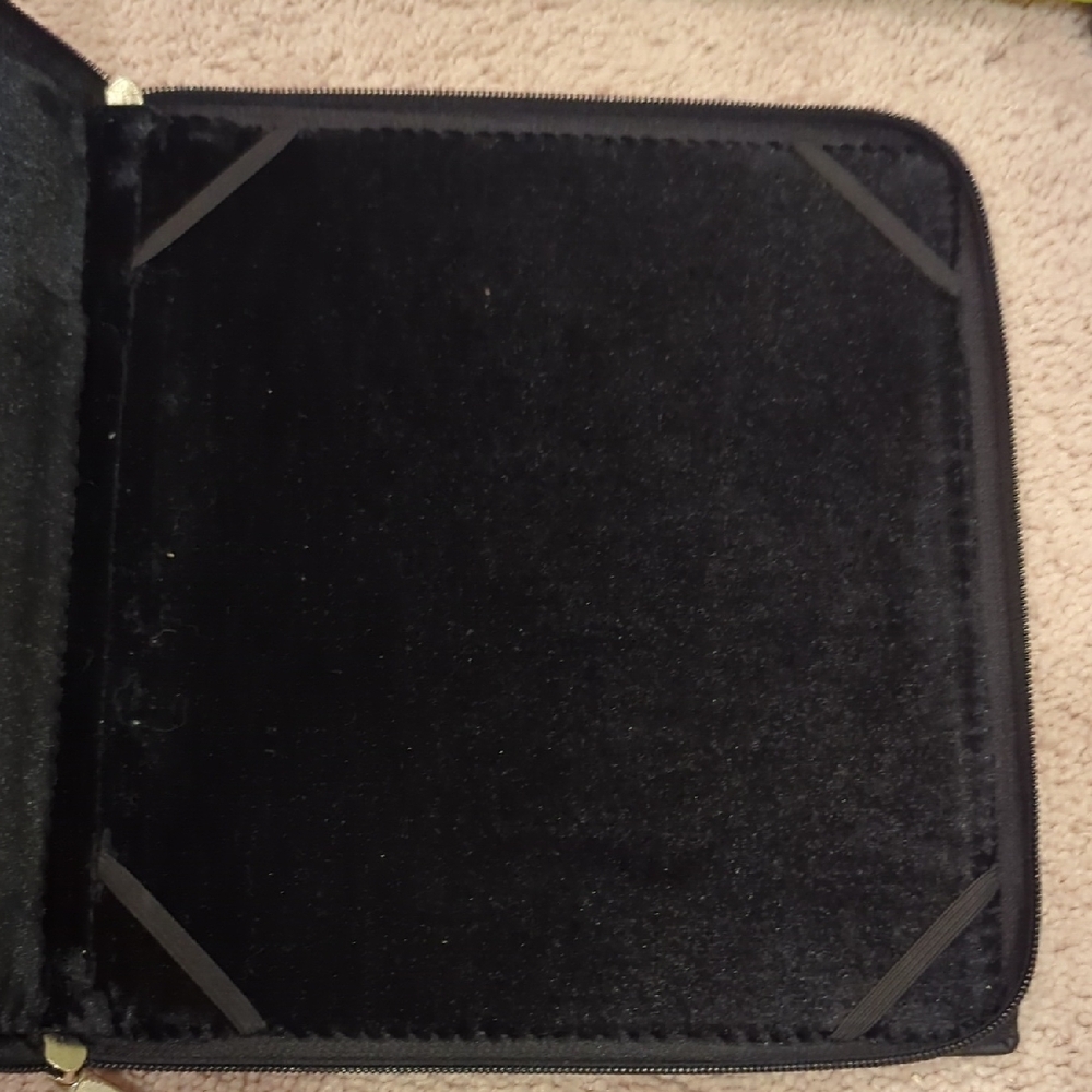 Zip Q.Me Tablet Case - Picture 4 of 6